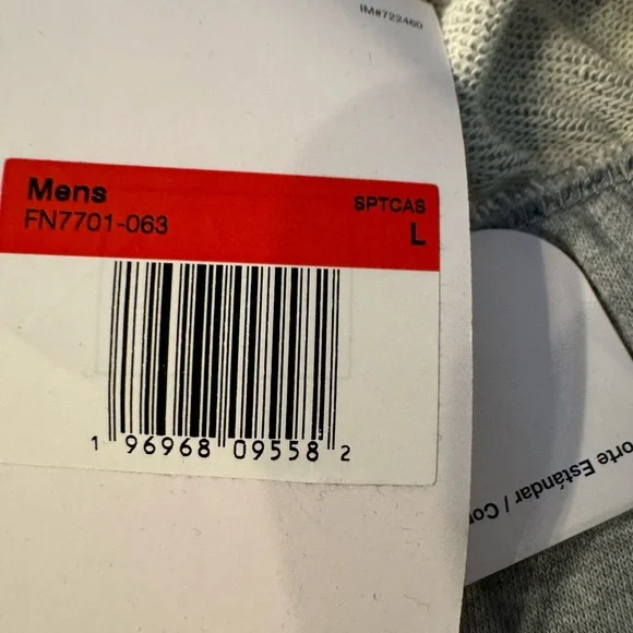 NIKE SPORTSWEAR AIR FRENCH TERRY SHORTS FN7701-063 HEATHER/IRON GREY - Picture 5 of 12